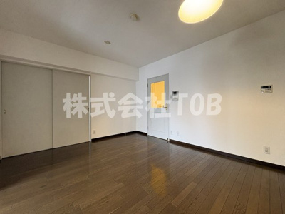 【居間・リビング】 | ライオンズステーションプラザ千歳烏山 | LDK10帖