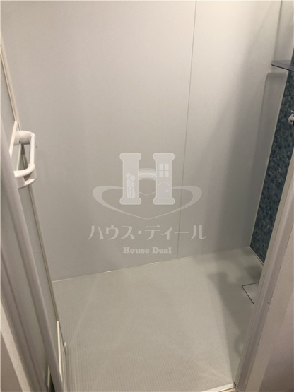 【シャワールーム】 | Maison MEDALIA | シンプルで使いやすいシャワールームです