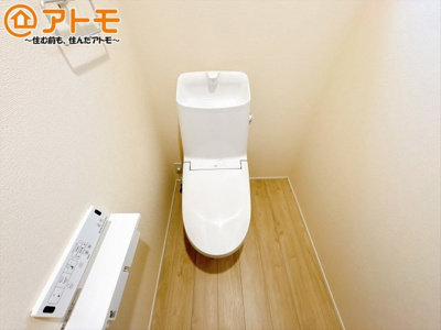 【トイレ】 | 御殿場市竃01期　新築一戸建て　全1棟 | 清潔感のあるトイレです！