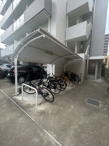 MX-I　名古屋市賃貸　仲介手数料無料の駐車場