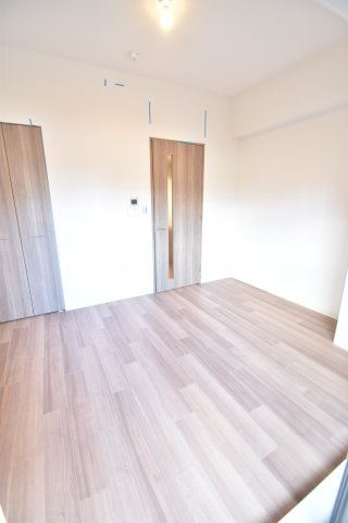 大阪市城東区新喜多１丁目の賃貸マンションの寝室
