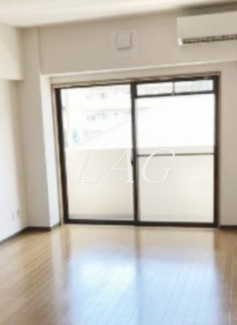 【居間・リビング】 | フラッツ芝間 | 洋室のお部屋です。