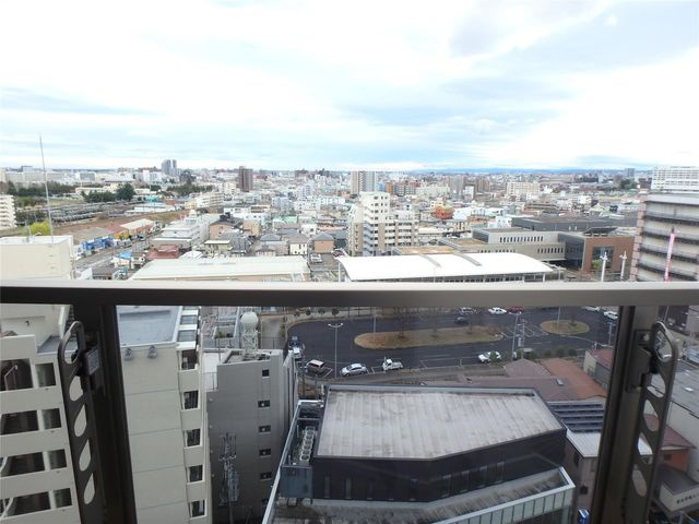シェルグランデ原町のバルコニー