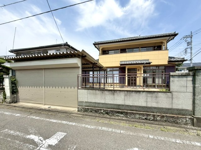 【中古戸建】高崎市吉井本郷の外観|■外観|シンプルで洗練されたデザインは住まう人の色に染まり、個性を映し出します♪本日見学可能(*＾＾*)