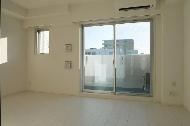【寝室】PREMIUMCUBE中野 