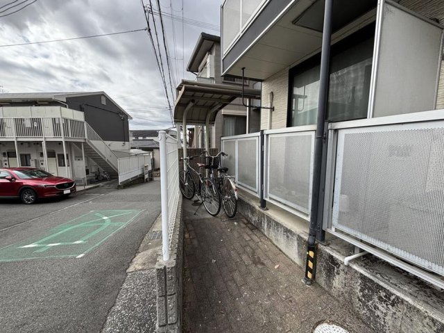 レオパレスルーエ六甲のその他