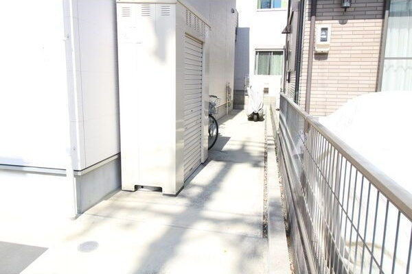 Tross港栄のエントランス
