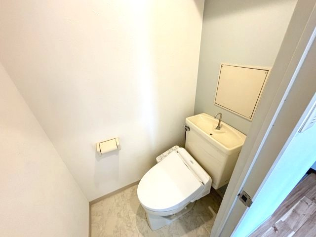 アメニティレジス富田林のトイレ