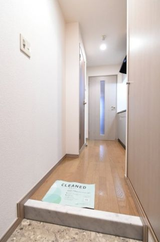 菱和パレス九段の玄関