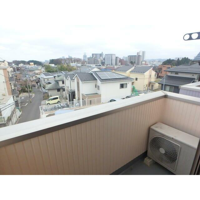サンルイーズ北仙台のバルコニー