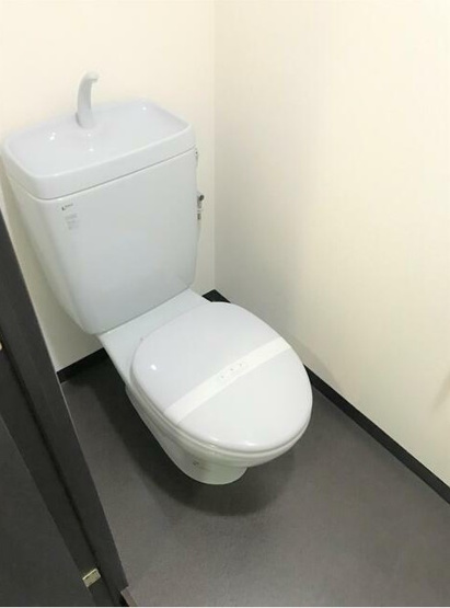 【トイレ】 | REV UN | シンプルで使いやすいトイレです
