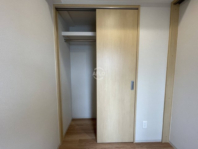 ネクストステージ本町の収納|NEXT STAGE本町(ネクストステージホンマチ)　クローゼット