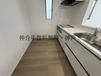 【キッチン】 | 神戸市西区玉津町今津　新築戸建　仲介手数料無料！ | お料理しやすいキッチンです