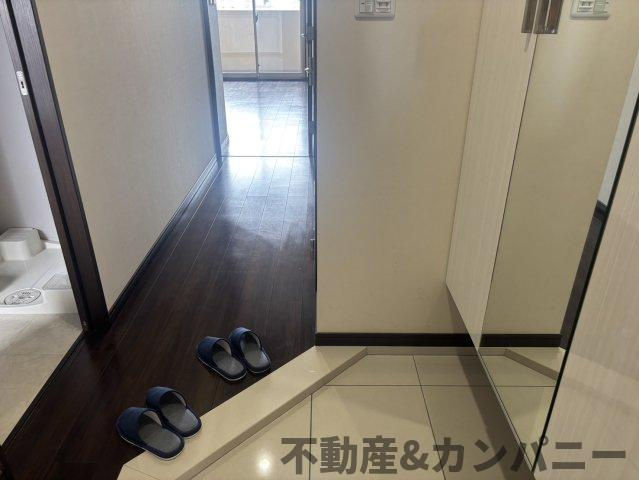 クレアホームズ松山千舟町の玄関|きれいな玄関です