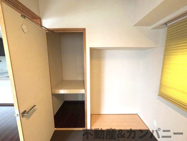 クレアホームズ松山千舟町の和室|床の間と収納スペースがあります