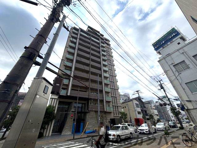 クレアホームズ松山千舟町の周辺|前面を含む道路です