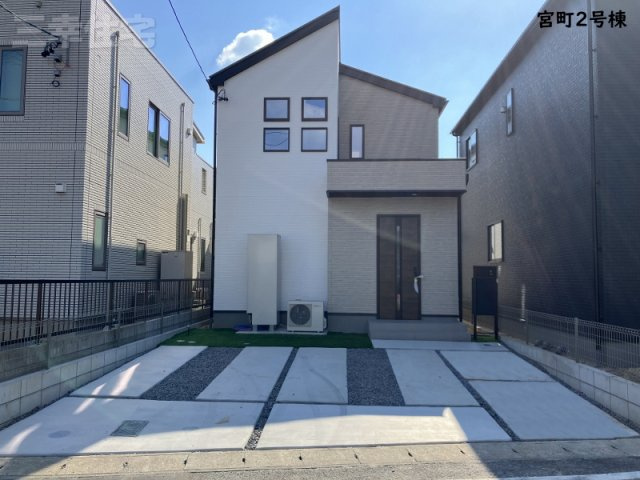 碧南市宮町4丁目2号棟の外観|宮町2号棟　長期優良住宅、オール電化住宅です！いつでも内覧できます♪