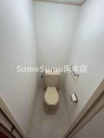 ジーライズ東灘深江のトイレ|清潔感のあるトイレです