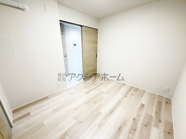 ライオンズマンション武蔵藤沢の子供部屋|洋室　4.7帖