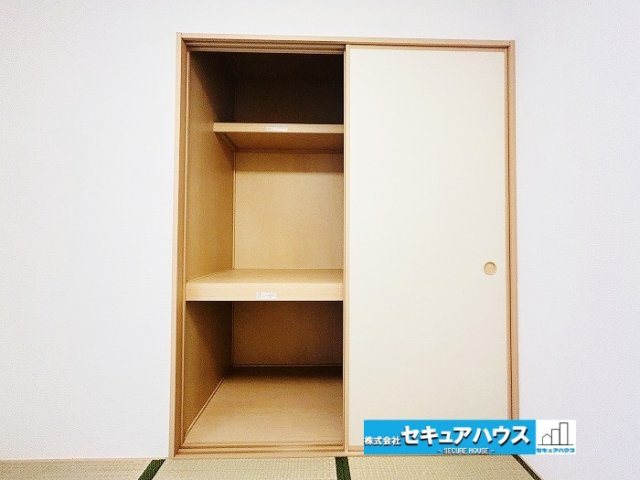 【中古住宅】名古屋市南区七条町3丁目の収納|【和室収納】
◆押入には来客時の布団などを収納することができます♪　　　　　　　　　　　　　　　　　　　