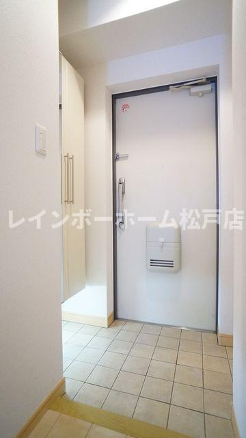 【非対面対応】接客・申込・契約オンライン！LINE×相談可！の玄関