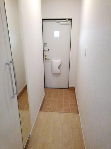 サクラ　ヴィレッジ　クルメ　Ⅱの玄関