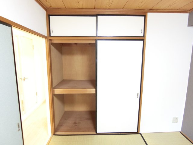 シャルマンコーポ壱番館の収納