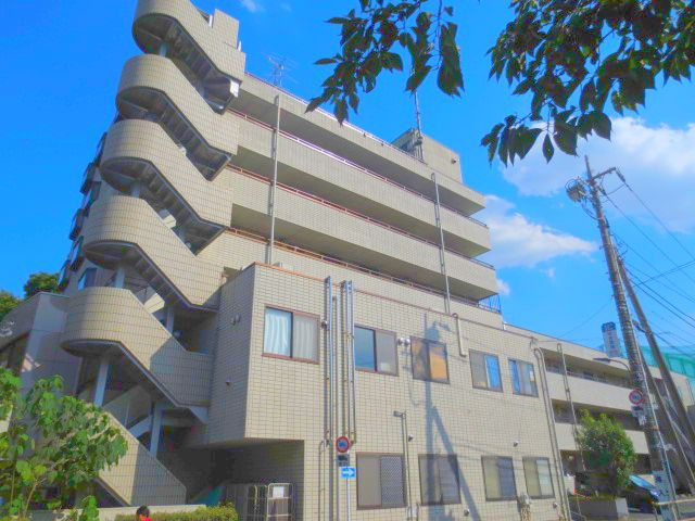 シャルマンコーポ壱番館の外観