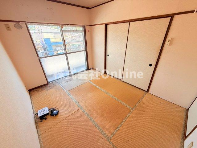 八尾市東山本新町４丁目の賃貸マンションの内装