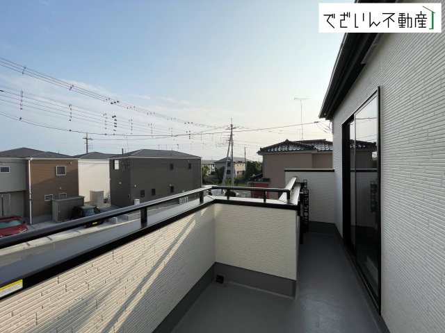 【バルコニー】 | GRAFARE鴻巣市下忍3期　新築住宅 | ≪2号棟≫
現地(2026年7月撮影)