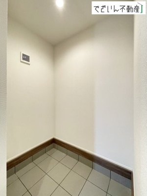 【玄関】 | GRAFARE鴻巣市下忍3期　新築住宅 | ≪2号棟≫
現地(2026年7月撮影)