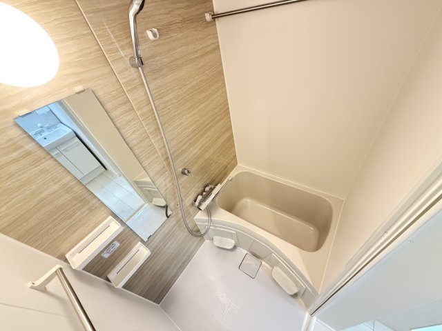 クレサージュ新松戸Ⅱの浴室