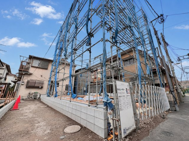 大田区羽田3丁目　新築戸建の外観|2026.07.06撮影

現地ご見学希望・資料請求などお気軽にお問い合わせ下さい！
03-5990-5201