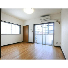 ２面採光・角部屋です