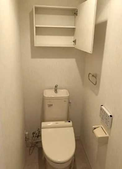 コンフォート新横浜のトイレ