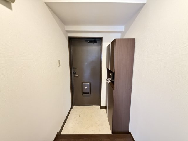 プランドール松戸の玄関