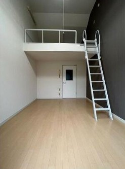 千葉市花見川区幕張町４丁目のアパート