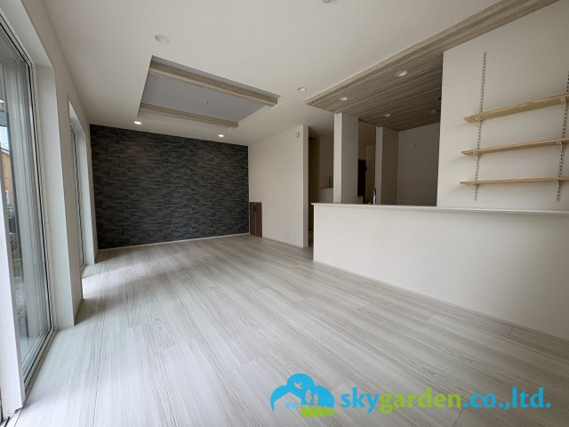茅ヶ崎市東海岸南6丁目　新築戸建　全３棟2号棟の居間・リビング