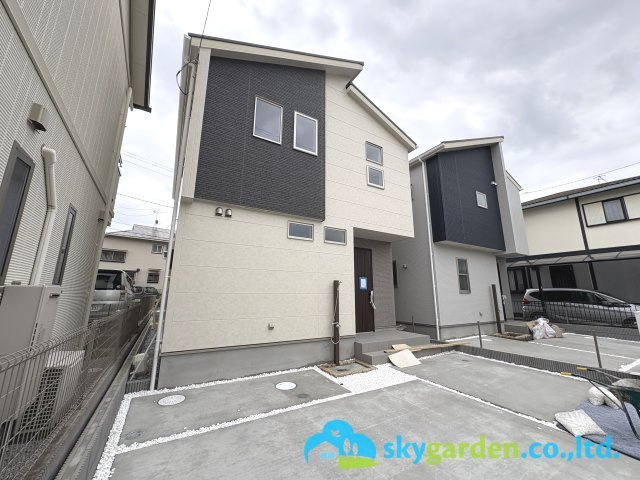 茅ヶ崎市東海岸南6丁目　新築戸建　全３棟2号棟
