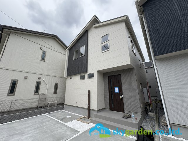 茅ヶ崎市東海岸南6丁目　新築戸建　全３棟2号棟の外観|外観は落ち着いています