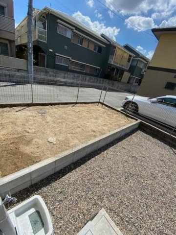 武庫之荘戸建貸家　D棟の庭|簡単な家庭菜園も楽しめるお庭です