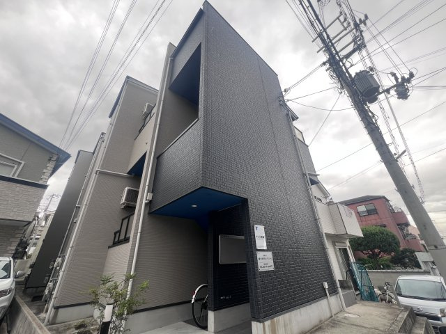 サンクス東須磨の外観