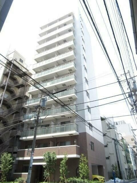 スカイグランデ新御徒町の外観