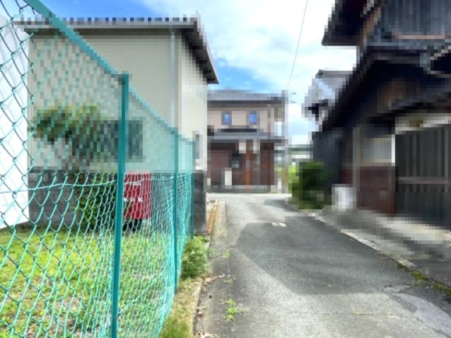 高島市今津町弘川83坪売地の前面道路含む現地写真
