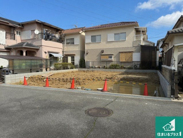 泉南郡熊取町大久保南　新築一戸建ての外観|現在建築中！落ち着いた街並みで新生活を始めることが出来そう！周辺の物件も併せてご紹介させて頂きます！