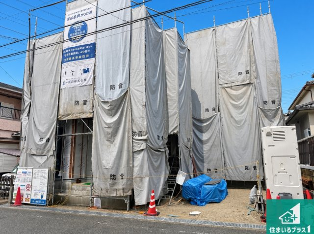 泉南郡熊取町大久保南　新築一戸建ての外観|現在建築中！落ち着いた街並みで新生活を始めることが出来そう！周辺の物件も併せてご紹介させて頂きます！