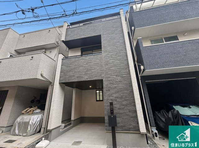 大阪市阿倍野区阪南町　新築一戸建ての外観|お客様に長く安心して住んでいだだける事にこだわった家づくり！住んでからのアフターサービスにもしっかりと取り組んでいます！