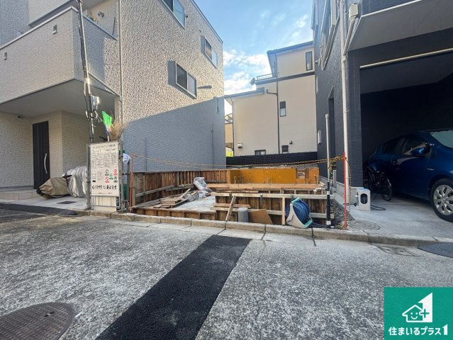 大阪市阿倍野区阪南町　新築一戸建ての前面道路含む現地写真|周辺は落ち着いた街並みの住宅地！子育てがしやすい住環境です！まだ未完成ですが、現地でしかわからない事もございます。是非一度ご覧ください。