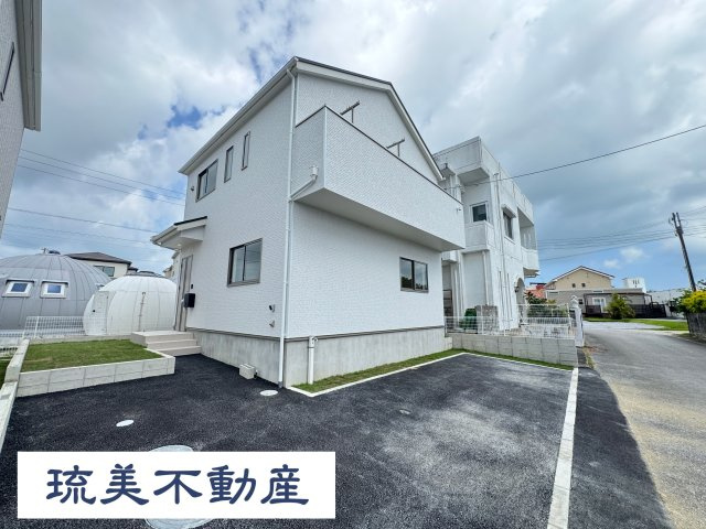 うるま市勝連南風原　第6（全2棟）ラスト2号棟