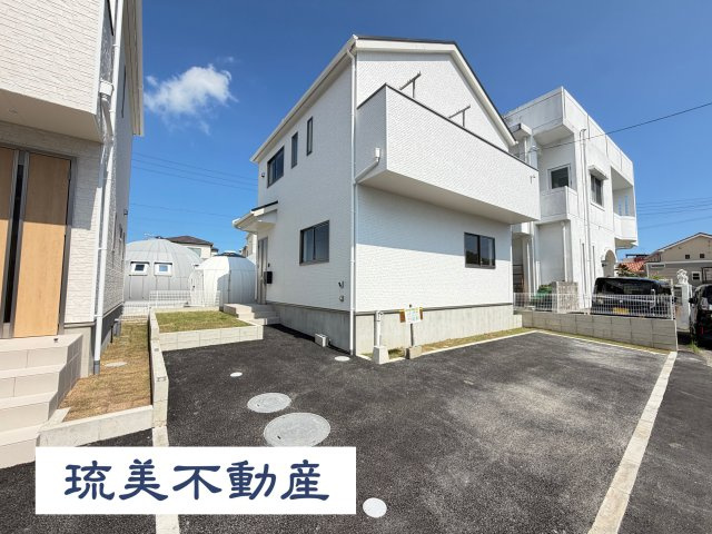 うるま市勝連南風原　第6（全2棟）ラスト2号棟